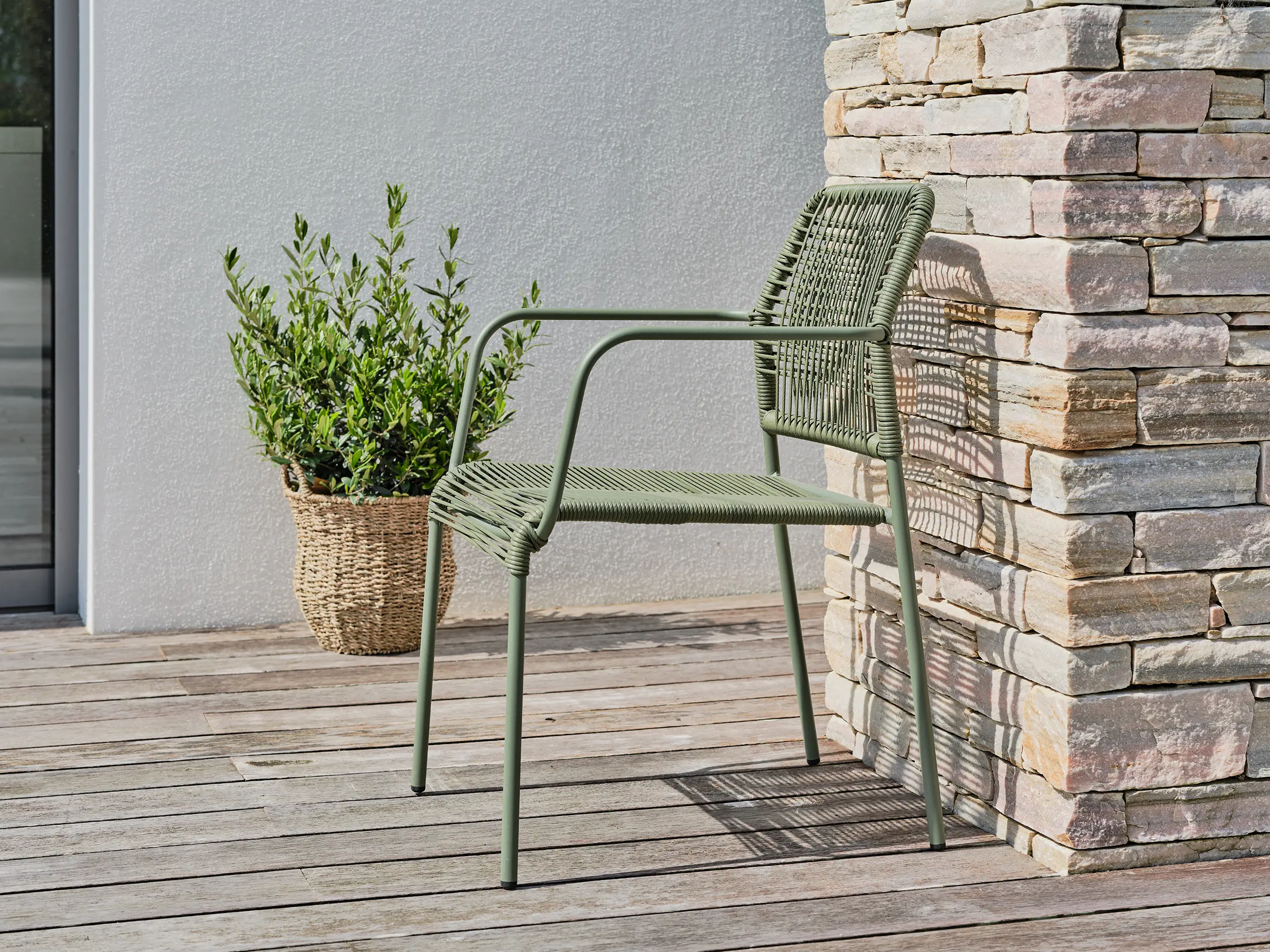 Fauteuil de jardin empilable en corde et acier – Vert olive – MARCEAU