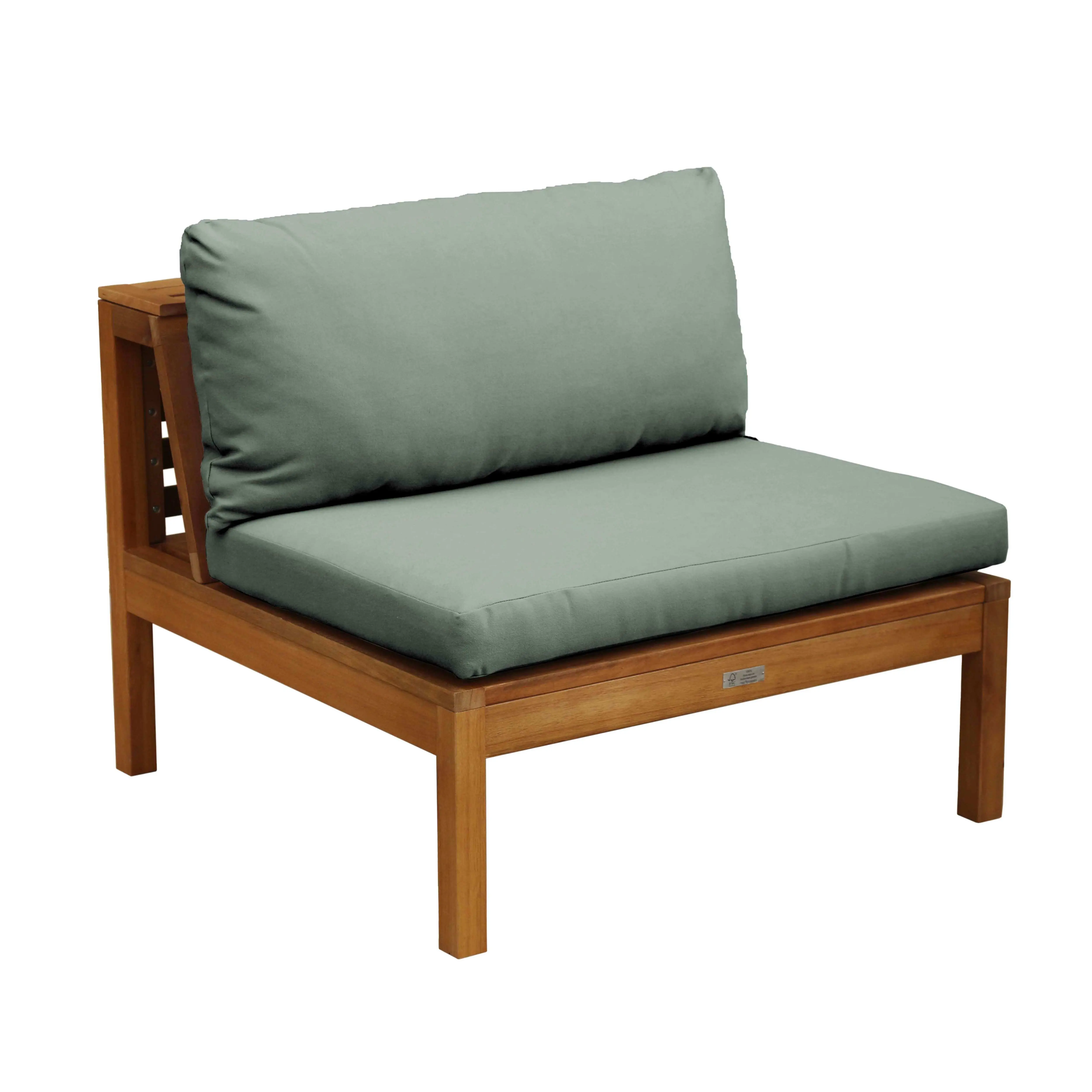 Fauteuil de jardin bas en bois d’eucalyptus vert sauge Maupiti – Oviala
