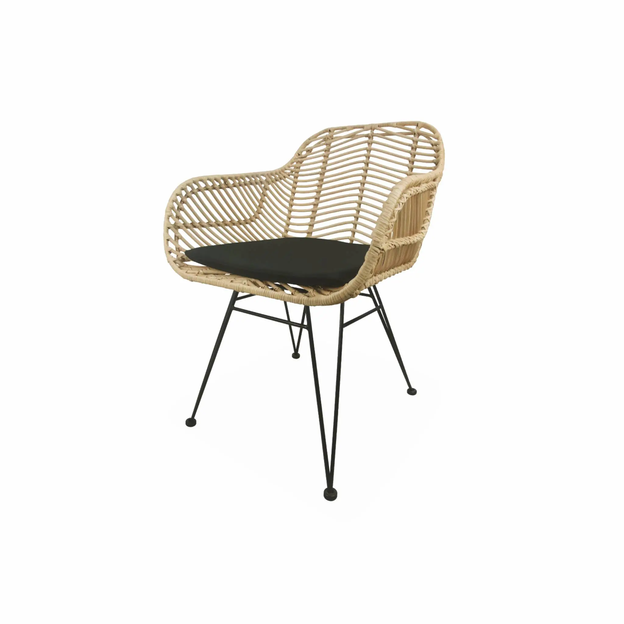 Fauteuil en rotin naturel et métal. coussin noir – Cahya