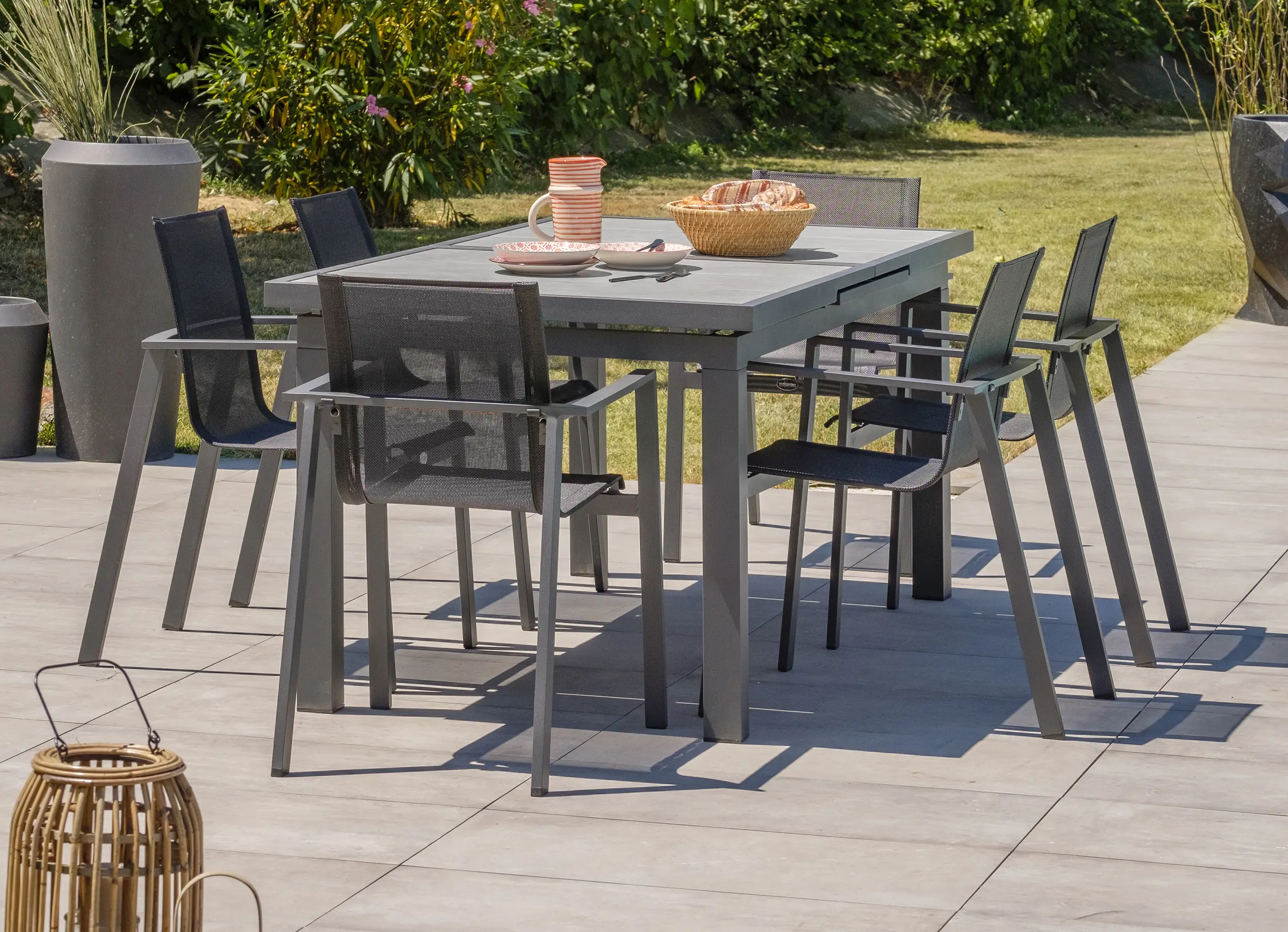 Ensemble repas de jardin 6 places en aluminium – Gris anthracite – VENISE
